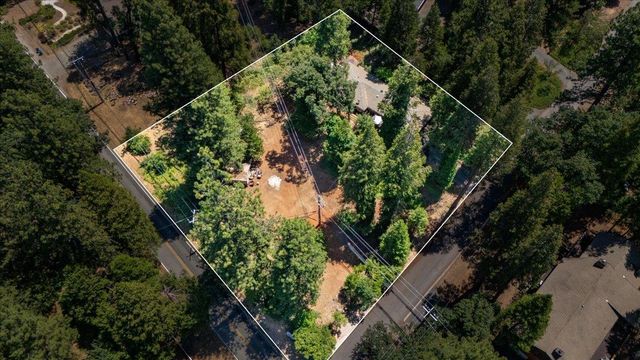 14207 Tim Burr Ln, Grass Valley, CA 95945