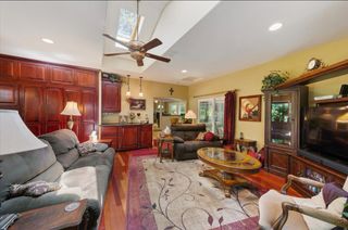 14207 Tim Burr Ln, Grass Valley, CA 95945