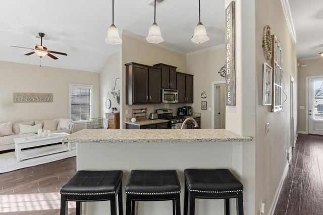 8285 FLETCHER RIDGE LN, Bartlett, TN 38133