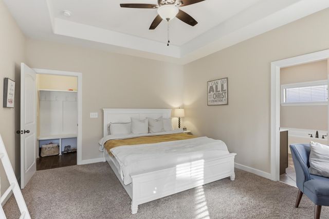 8285 FLETCHER RIDGE LN, Bartlett, TN 38133