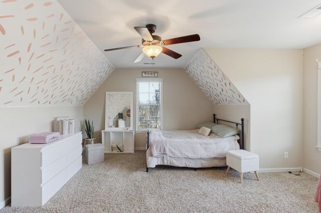 8285 FLETCHER RIDGE LN, Bartlett, TN 38133