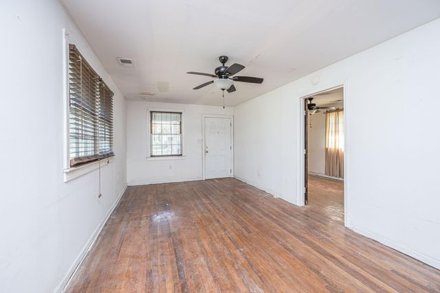 1120 Fort Johnson Road A, Charleston, SC 29412