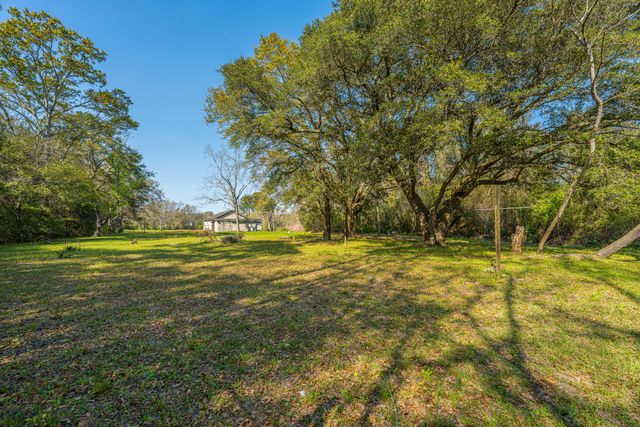 1120 Fort Johnson Road A, Charleston, SC 29412