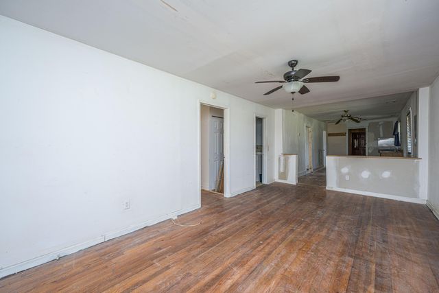 1120 Fort Johnson Road A, Charleston, SC 29412