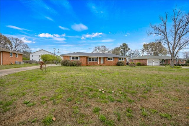 313 Rhodehaven Drive, Anderson, SC 29625