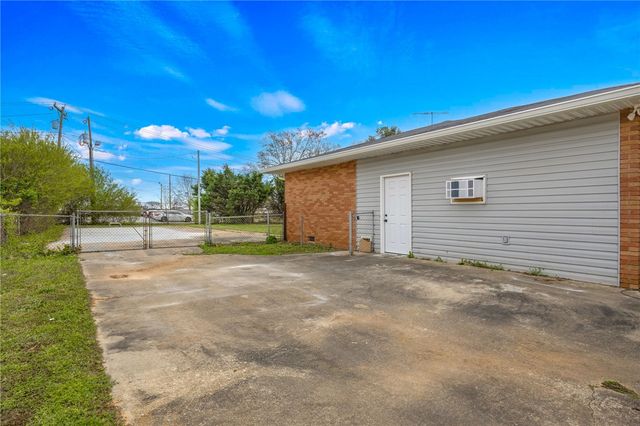 313 Rhodehaven Drive, Anderson, SC 29625