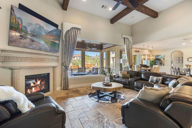 13 Pleasant Shadows Drive, Spring, TX 77389