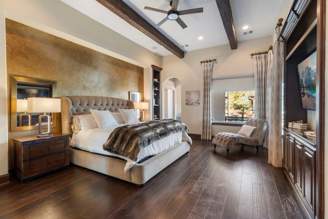 13 Pleasant Shadows Drive, Spring, TX 77389