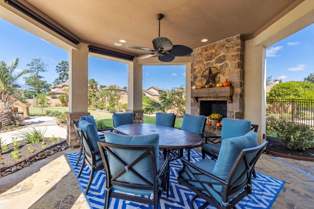 13 Pleasant Shadows Drive, Spring, TX 77389