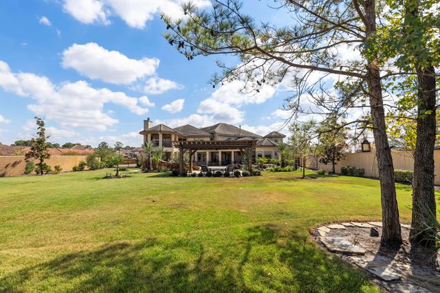 13 Pleasant Shadows Drive, Spring, TX 77389