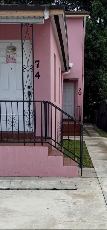 74 E 17th St 70, Hialeah, FL 33010