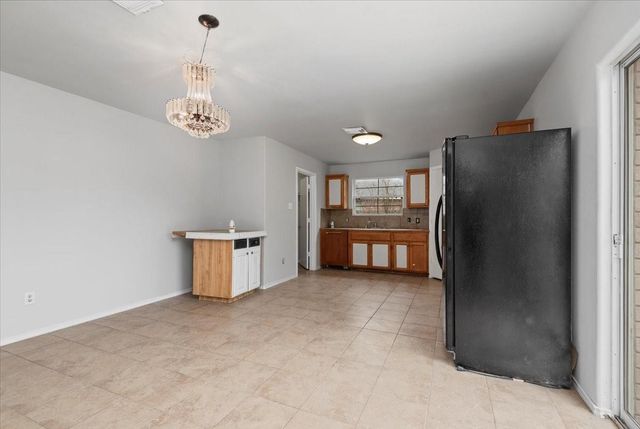 5518 Rio Alamo Street, Rosharon, TX 77583