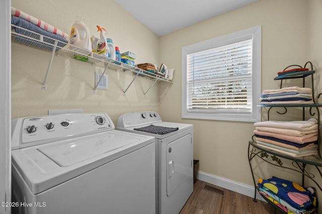 108 Young Rider Lane, Grandy, NC 27939