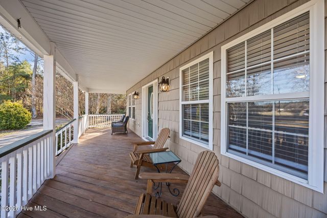 108 Young Rider Lane, Grandy, NC 27939