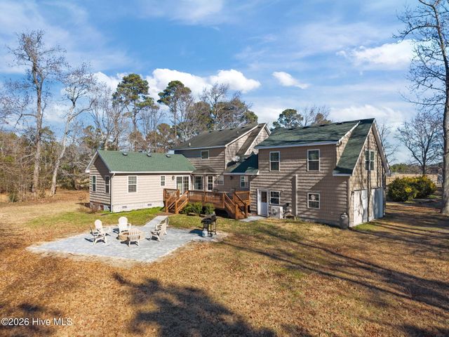 108 Young Rider Lane, Grandy, NC 27939