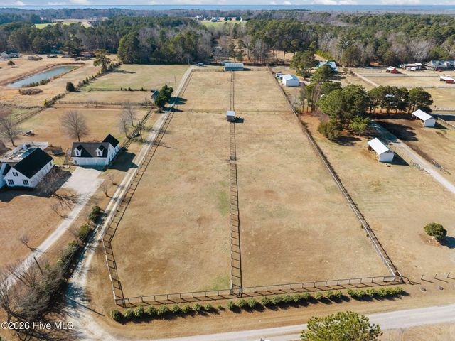 108 Young Rider Lane, Grandy, NC 27939