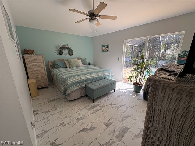 2500 Lee ST, Naples, FL 34112