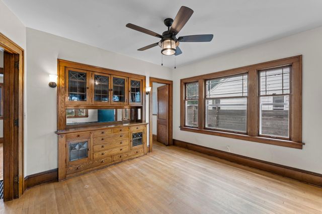 4129 7th Street NE, Columbia Heights, MN 55421