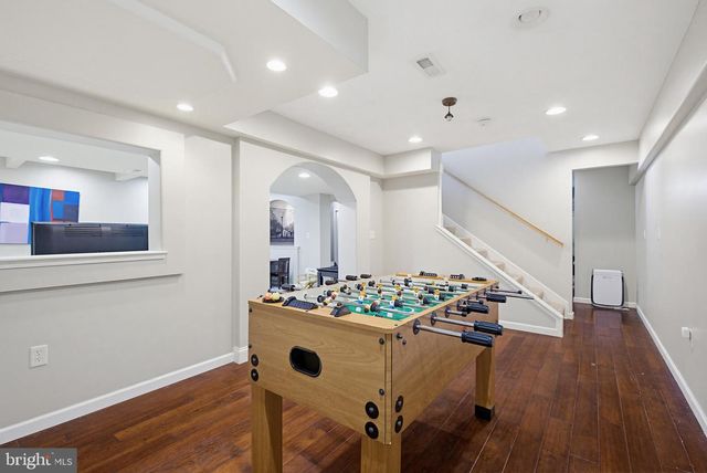 40 JEWEL DR, Mount Joy, PA 17552