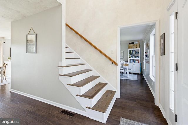 40 JEWEL DR, Mount Joy, PA 17552