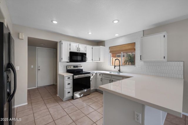 1683 W MAPLEWOOD Street, Chandler, AZ 85286