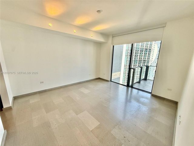 68 SE 6th Street 2707, Miami, FL 33131