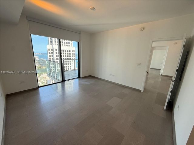 68 SE 6th Street 2707, Miami, FL 33131