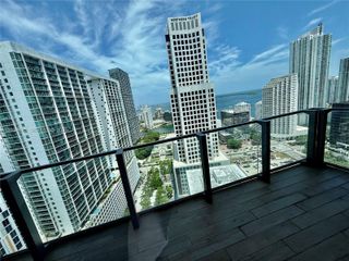 68 SE 6th Street 2707, Miami, FL 33131