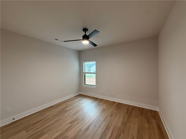 120 Bloodhound Avenue, Farmington, AR 72730