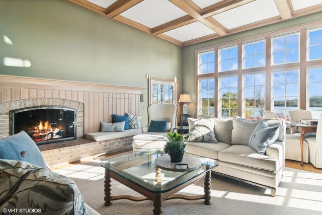 65 ROUND BARN Road, Barrington Hills, IL 60010