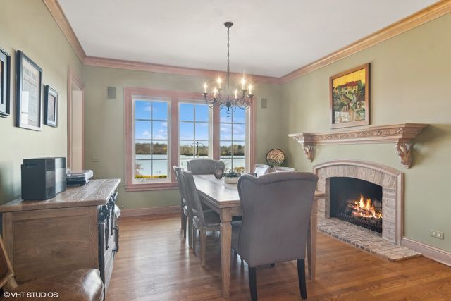 65 ROUND BARN Road, Barrington Hills, IL 60010
