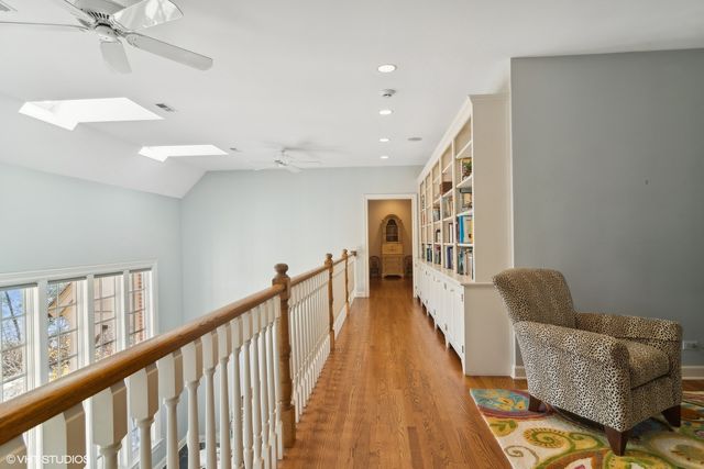 65 ROUND BARN Road, Barrington Hills, IL 60010