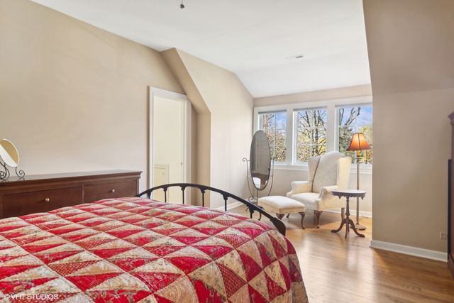 65 ROUND BARN Road, Barrington Hills, IL 60010