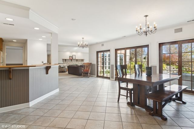 65 ROUND BARN Road, Barrington Hills, IL 60010