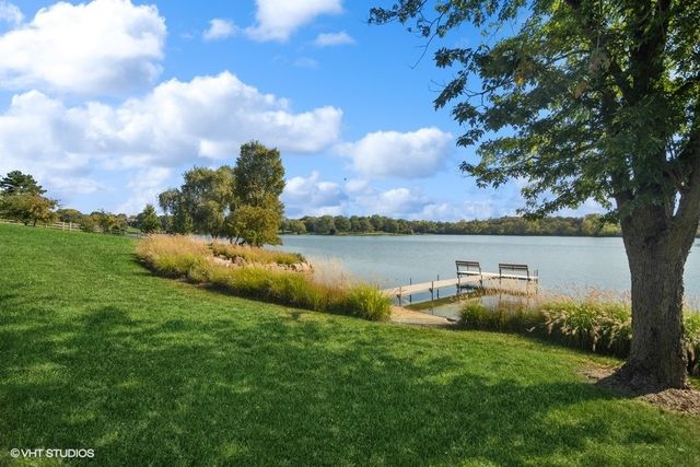 65 ROUND BARN Road, Barrington Hills, IL 60010