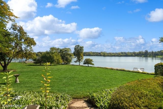 65 ROUND BARN Road, Barrington Hills, IL 60010