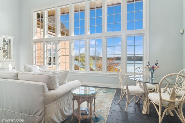 65 ROUND BARN Road, Barrington Hills, IL 60010