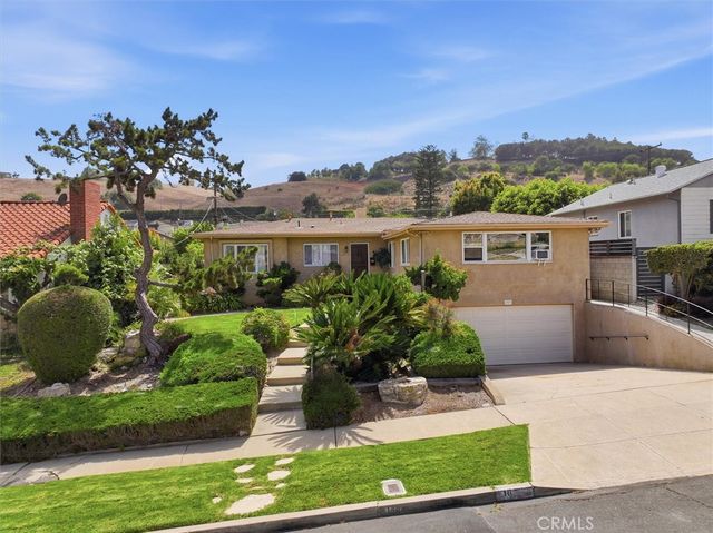 1027 S Malgren, San Pedro, CA 90732