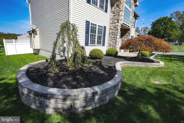 4961 DUNHAM DR, Reading, PA 19606