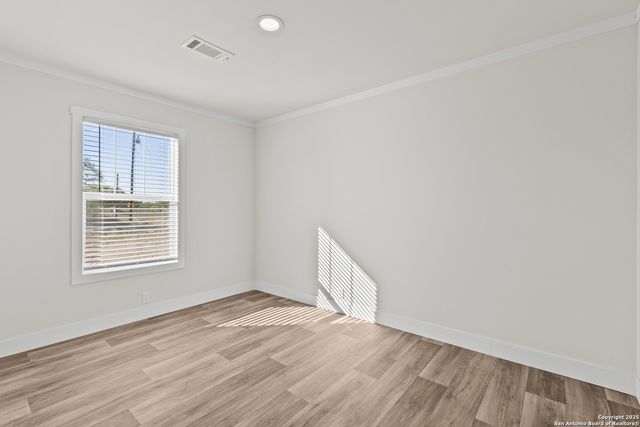 2354 Stevens Rd, Somerset, TX 78069