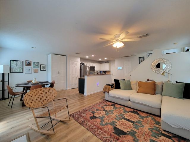 42 Wineberry Place, Spring, TX 77382