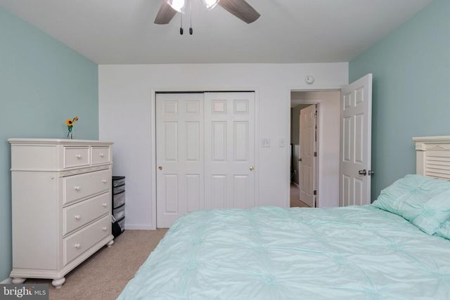 15530 WHEATFIELD RD, Woodbridge, VA 22193