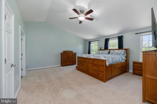 15530 WHEATFIELD RD, Woodbridge, VA 22193