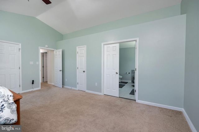 15530 WHEATFIELD RD, Woodbridge, VA 22193