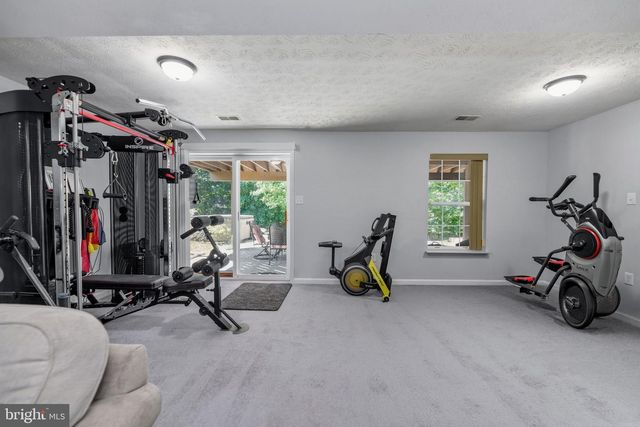 15530 WHEATFIELD RD, Woodbridge, VA 22193