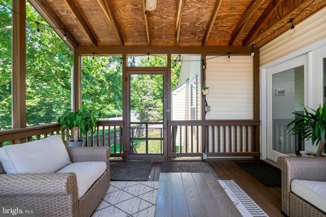 15530 WHEATFIELD RD, Woodbridge, VA 22193