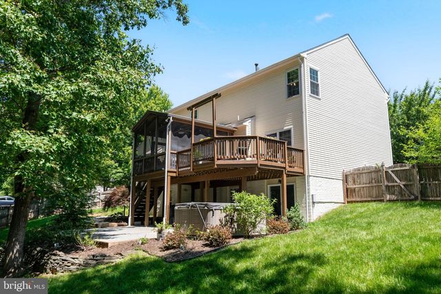 15530 WHEATFIELD RD, Woodbridge, VA 22193