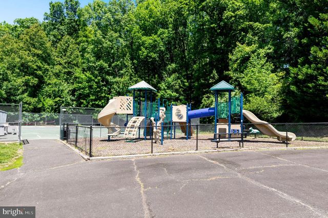 15530 WHEATFIELD RD, Woodbridge, VA 22193