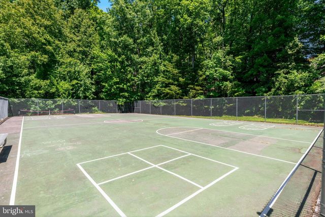 15530 WHEATFIELD RD, Woodbridge, VA 22193