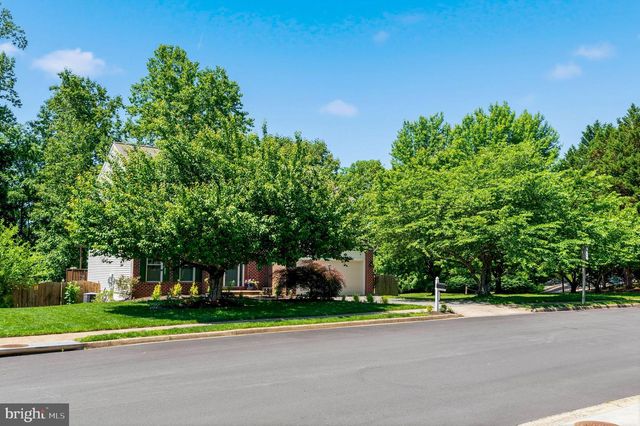 15530 WHEATFIELD RD, Woodbridge, VA 22193